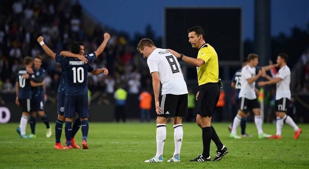 باراغواي تطيح بألمانيا بركلات الترجيح: تحكيم مغربي يكتب فصلاً جديداً في مونديال 2026